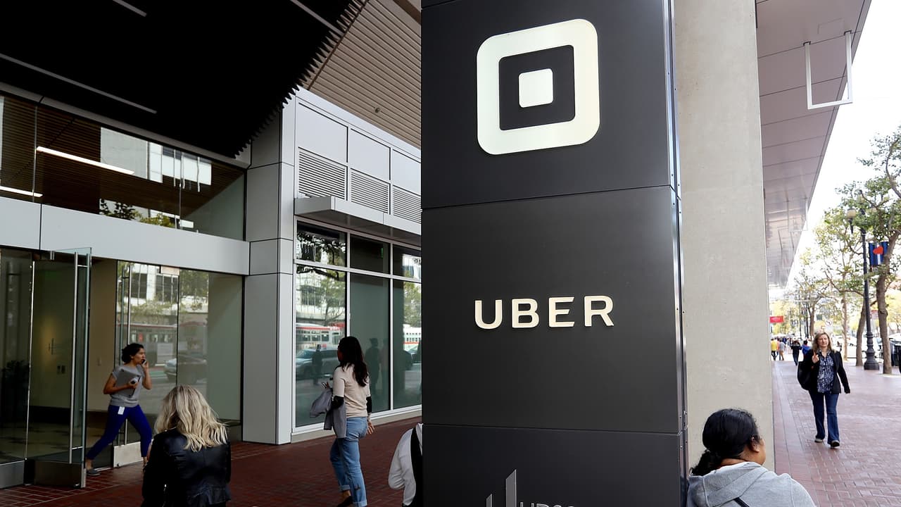 Presidente de Uber renuncia después de seis meses en el trabajo en medio de crecientes problemas y escándalos