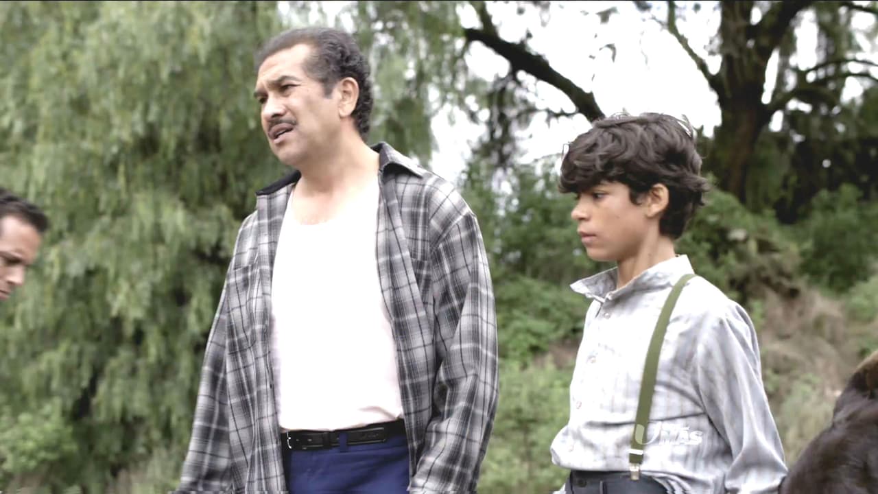 Con mucho esfuerzo Alejandro y su padre compraron semillas para poder trabajar.