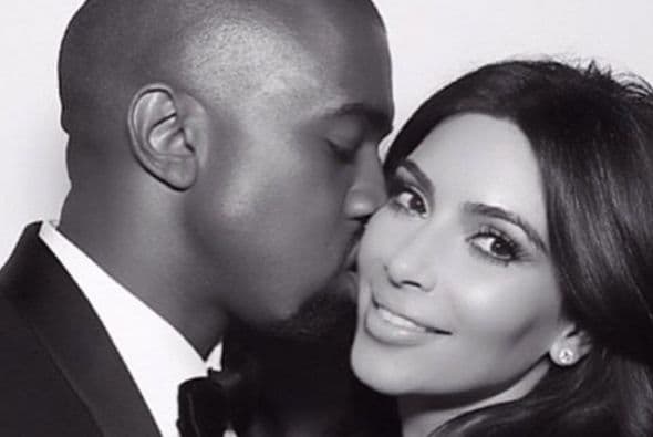 Mientras Kris Jenner dejó ver el lujoso regalo que le dio su hija al rapero. ¿Alguna idea de qué se trató?