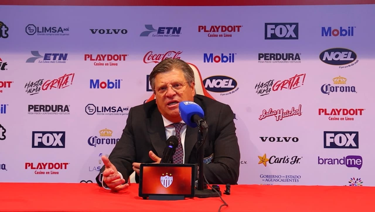 Miguel Herrera explota contra el arbitraje en regreso del Atlante a la Liga MX