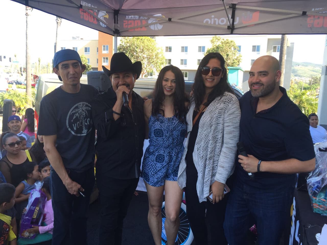 Raúl 'El Pelón', Carla Medrano y El Feo se enamoraron del cariño por parte de sus seguidores en San Diego.