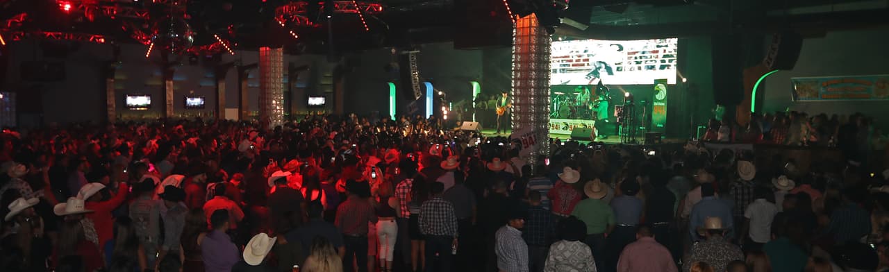 Un evento exclusivo que sólo 'Que Buena 94.1 FM' realizó para sus radioescuchas del Metroplex.