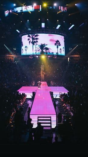 "[...] Lo digo por experiencia propia, de trabajar por sus metas y sueños. Los juzgan, pero no les preguntan cuáles son sus sueños", coment´ó.