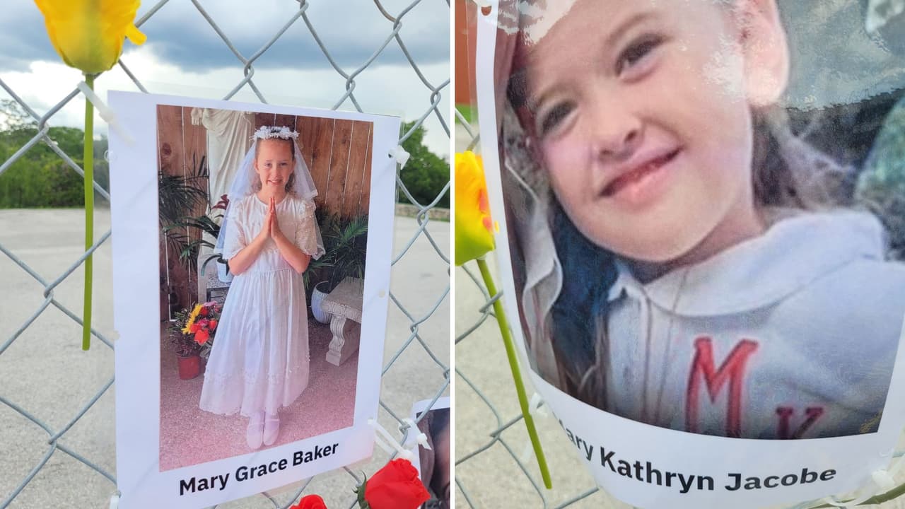 En la reja de un lote junto al río se colocaron las imágenes de las víctimas mortales y de las personas que aún no han sido encontradas.
<br>
