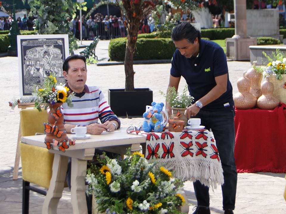 Pepillo y Negrito, listos para dar los mejores chismes de HOY.