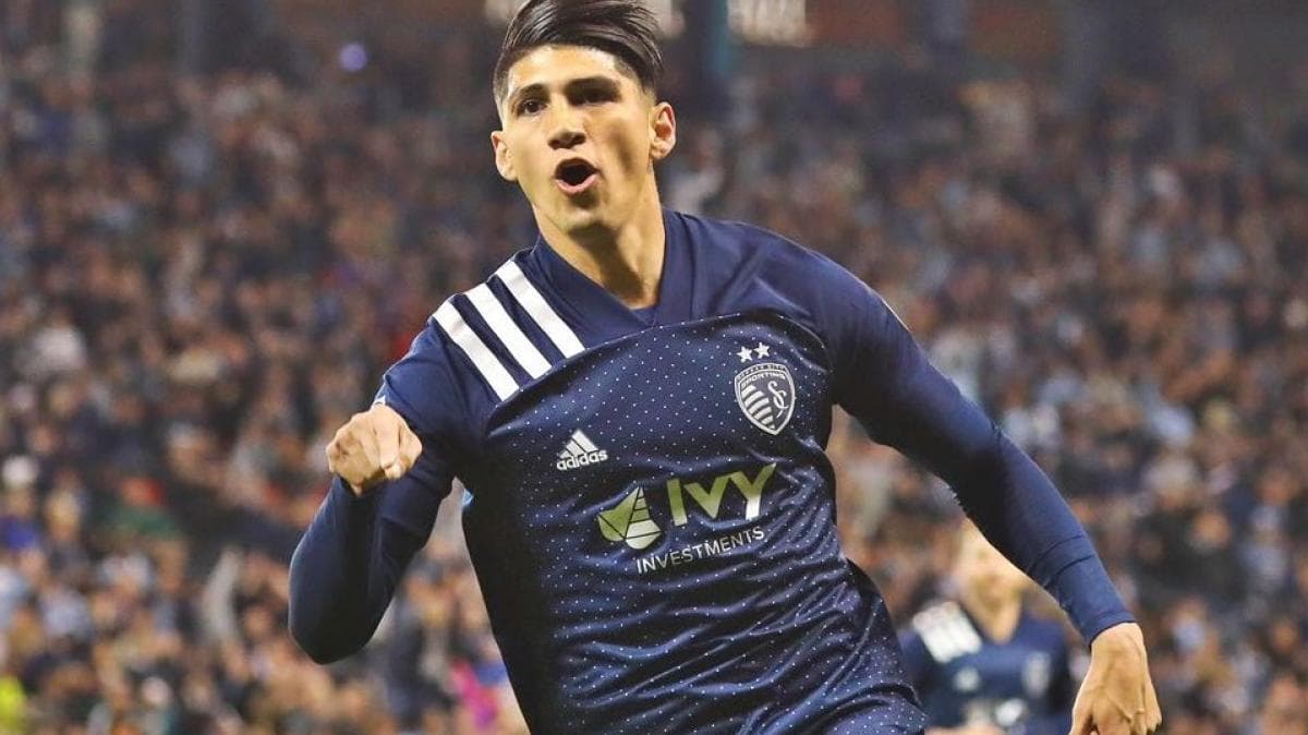 Alan Pulido sobre superar récord de Carlos Vela: "Nada es imposible"