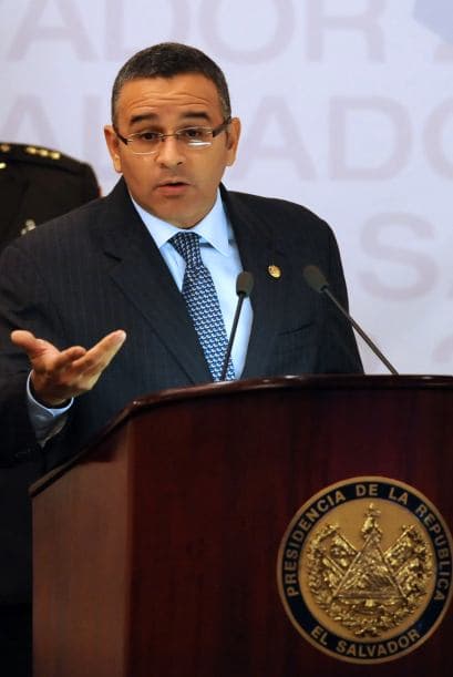 "Sin duda el protagonismo que le ha dado el gobierno de Funes en el combate al crimen a través de los patrullajes, la custodia de los centros penales ha sido importante", señaló el vicerrector de la universidad, Andreu Oliva.