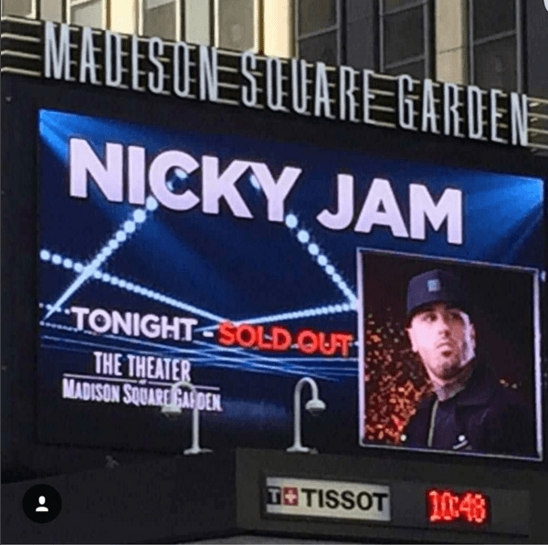 Días antes del show se anunció que las entradas estaban agotadas.