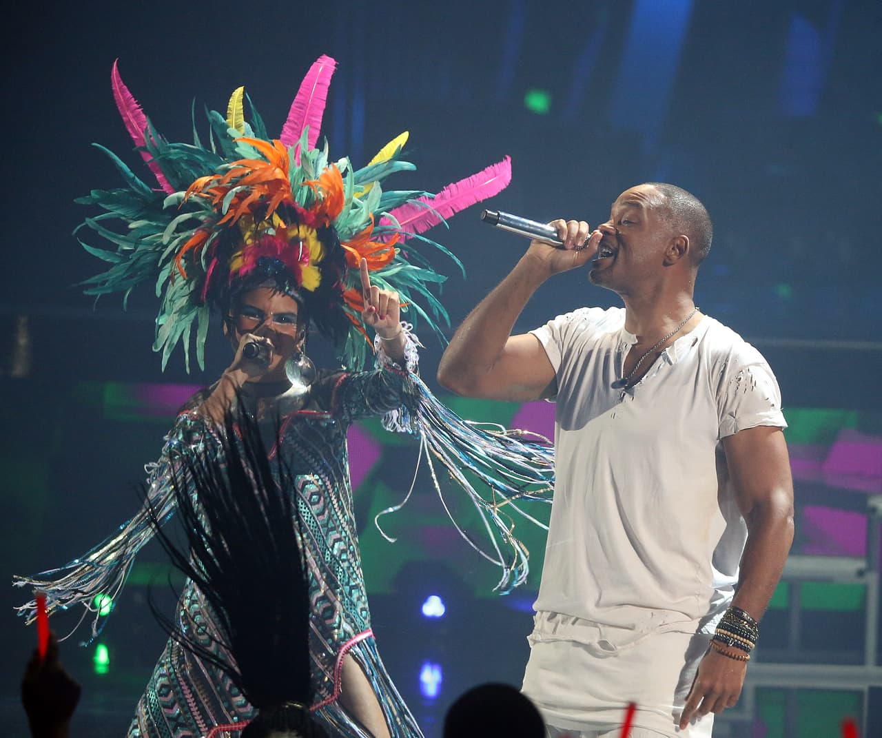 En 2015 Latin GRAMMY tuvo uno de los duetos más explosivos de la noche: Bomba Estéreo y Will Smith interpretando el tema 'Fiesta'.