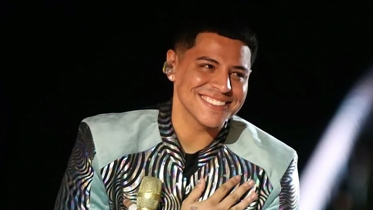 Eduin Caz preocupa a sus fans por un mensaje sobre su lucha emocional