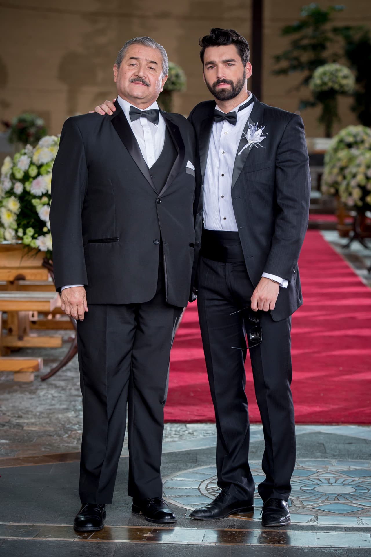 Federico es igual de ambicioso que su padre, bien dicen que 'de tal palo tal astilla'.