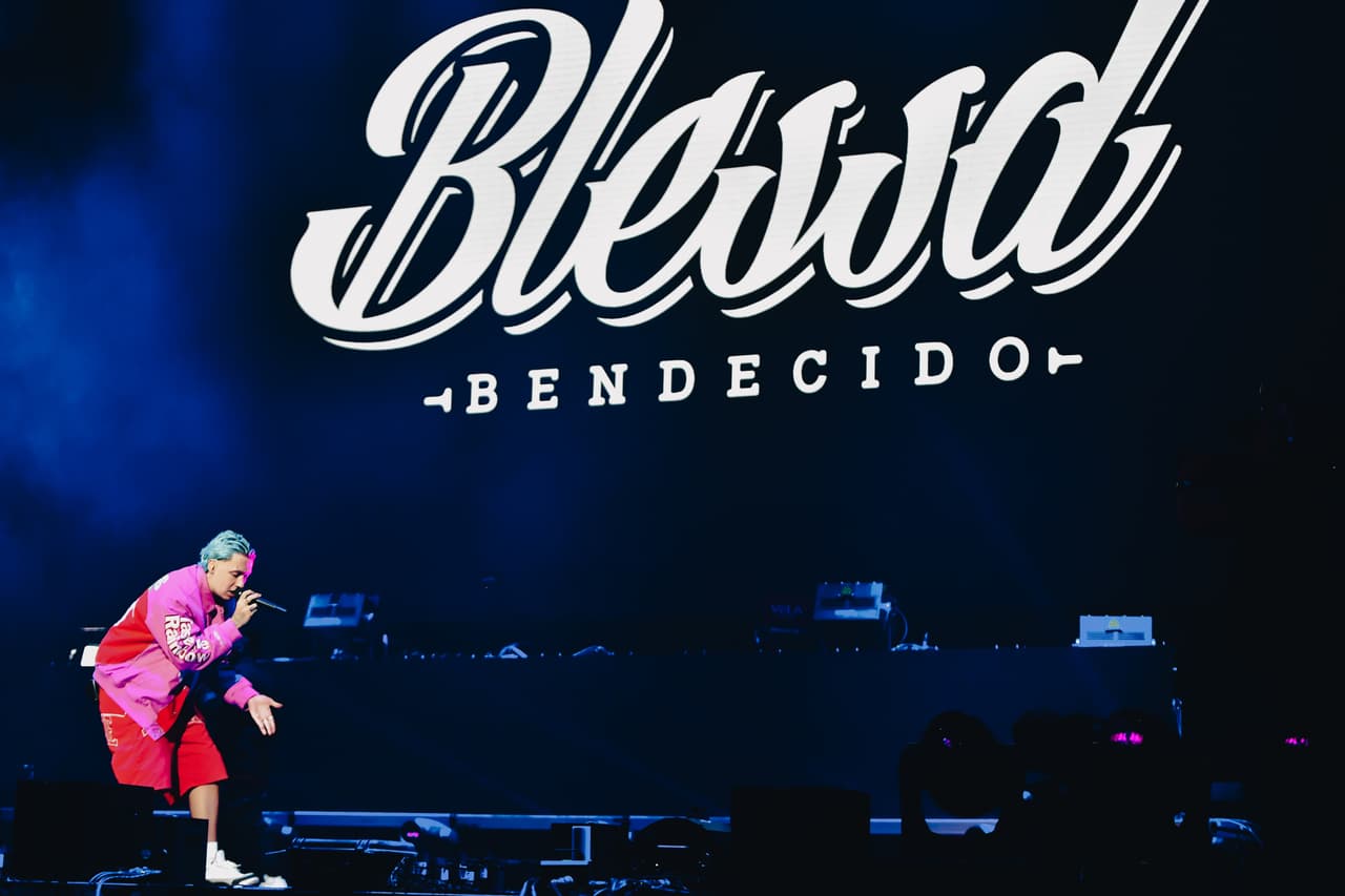 Blessd recibió la bendición del público de Miami, donde se presentó por primera vez en el Uforia Mix Live.
