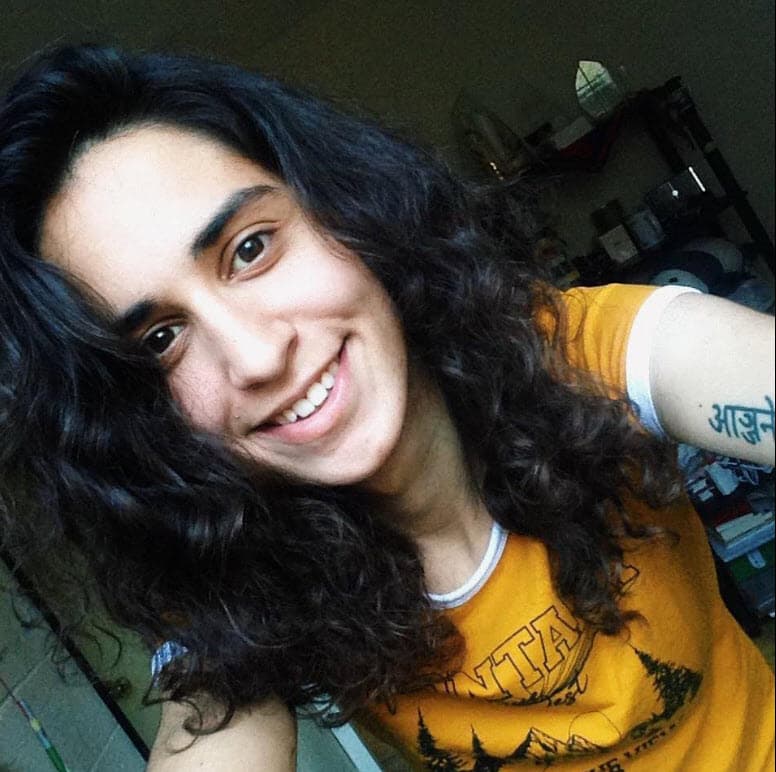 En una entrevista que la hija mayor de Sabrok otorgó a la revista 
<b><a href="https://www.youtube.com/watch?v=21cNsceFDnA" target="_blank">TVNotas</a></b> en el año 2013, habló sobre la relación con su famosa madre.
<br>