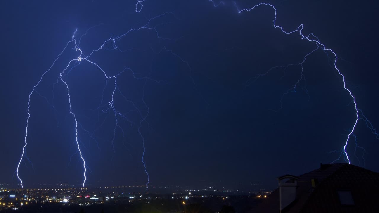 Tormentas severas provocan interrupciones aéreas en aeropuertos de Nueva York