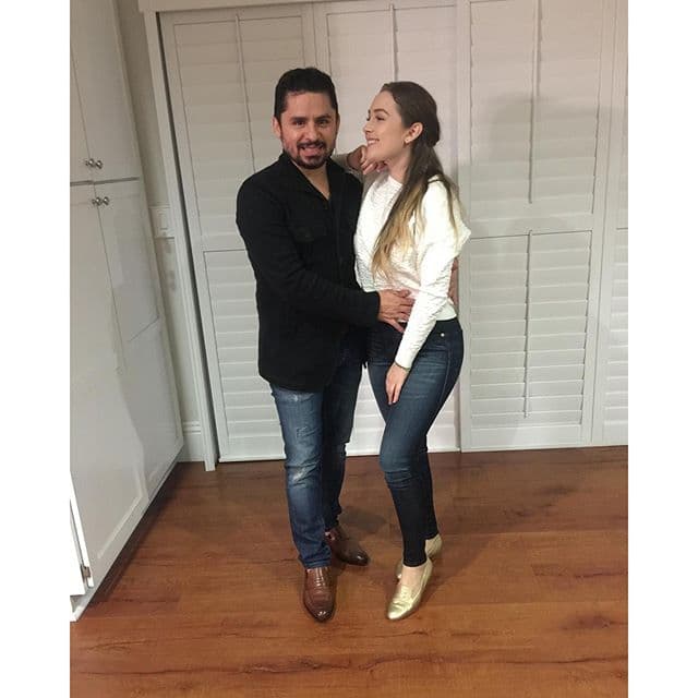 Fue luego de su arrestro que se encargó de reconocer en redes a la gran mujer que tiene al lado, su esposa Kenia Ontiveros, a quien envió el siguiente mensaje: