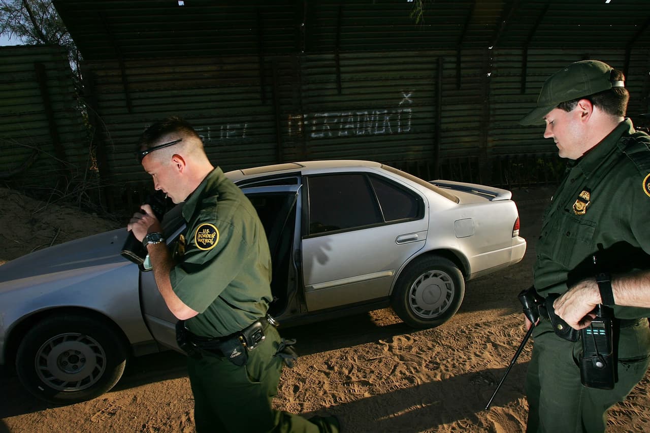 "Les dije que no me deportaran y se rieron": Human Rights Watch denuncia abusos de agentes fronterizos