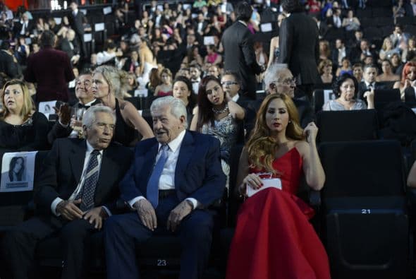 Te llevamos destrás de cámaras de Premios TVyNovelas 2014. Estos fueron los momentos que no pudiste ver y que aquí te los mostramos en exclusiva.