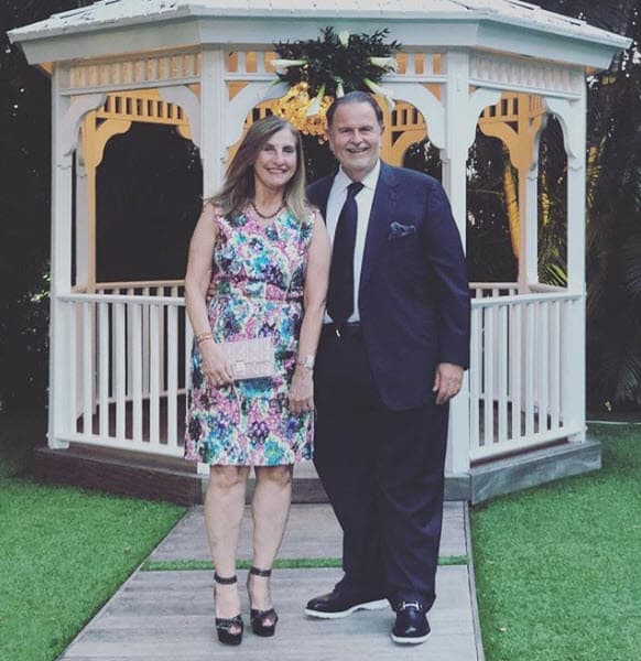 Recordemos que en 1998 Raúl de Molina y su esposa perdieron el primer embarazo en donde esperaban gemelos, pues Mily se sometió por varios meses a un tratamiento de fertilidad.