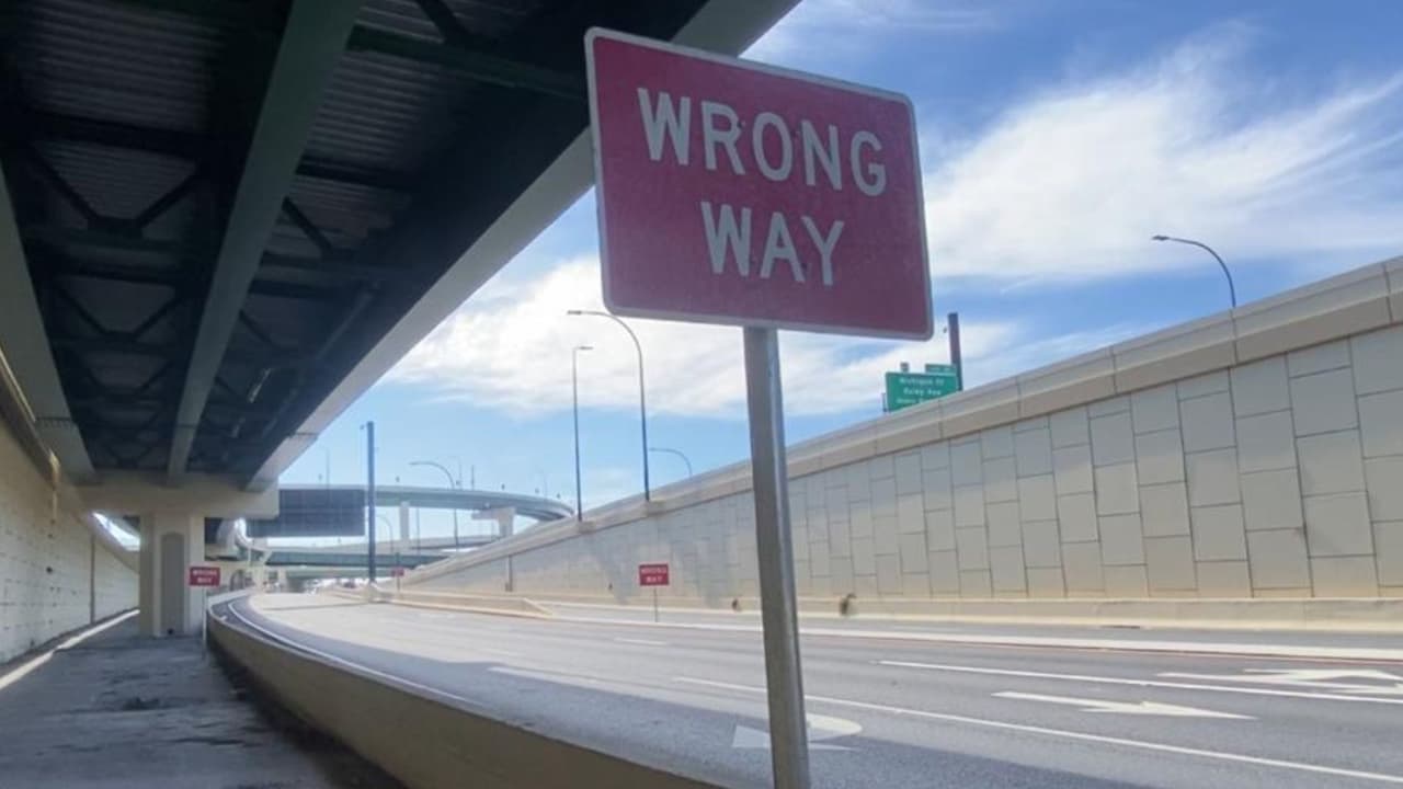 Implementan sistemas de detección de sentido contrario en carriles express de la autopista I-4 en Orlando