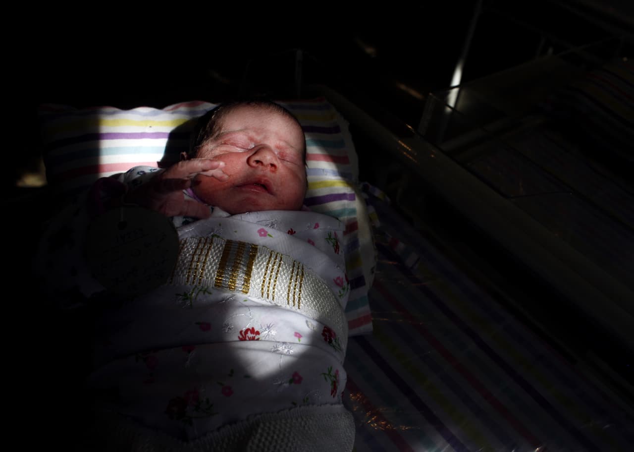 Depredadores podrían hablar con tus hijos a través de monitores de bebé