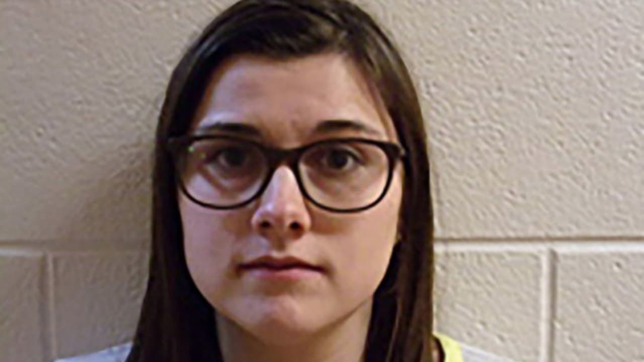 Niegan libertad a mujer de Indiana que mató a 3 niños en una parada de autobús