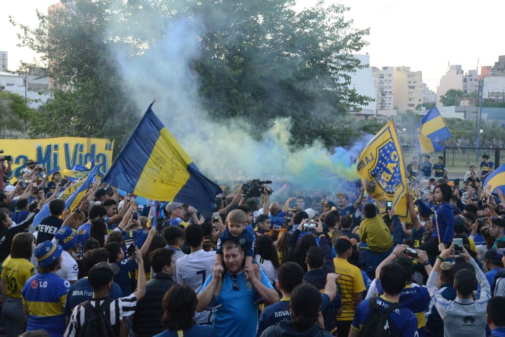 Debido a los bochornosos actos de violencia cuando se iba a disputar la Vuelta hace unos días ante River Plate en el Monumental, el juego se canceló por falta de garantías.