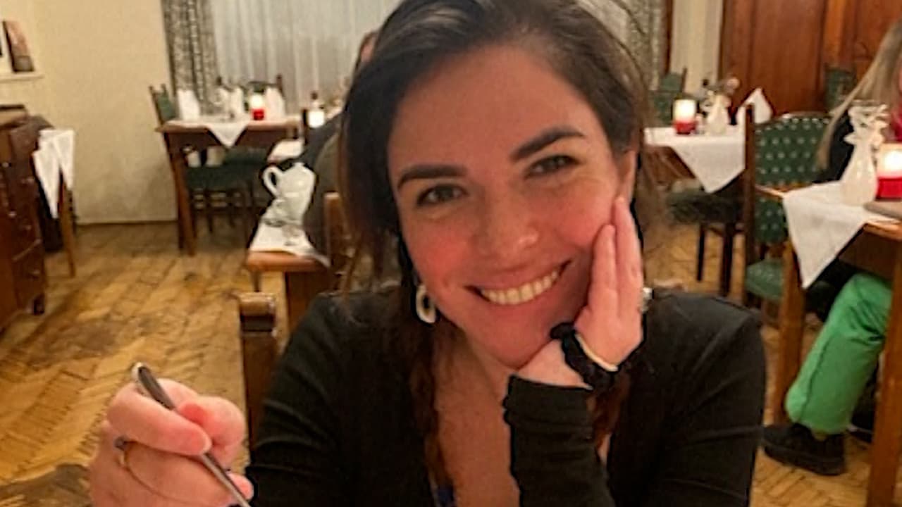 El 2 de febrero pasado fue la 
<b><a href="https://www.univision.com/local/miami-wltv/desaparicion-ana-maria-knezevic-madrid-que-se-sabe?=)" target="_blank">última vez que fue vista Ana Maria Knezevic</a></b>, una mujer de 40 años nacida en Colombia y naturalizada estadounidense que viajó en diciembre a Madrid. Dejó su casa en Fort Lauderdale para tomar un respiro en medio de lo que sus cercanos llaman “un divorcio desagradable”.