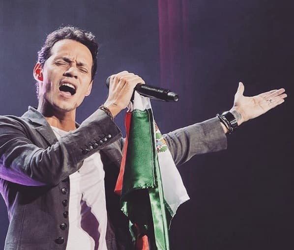 ¡Muy apasionado! Así es Marc Anthony, quien anduvo por México llevando lo mejor de su ritmo salsero.
