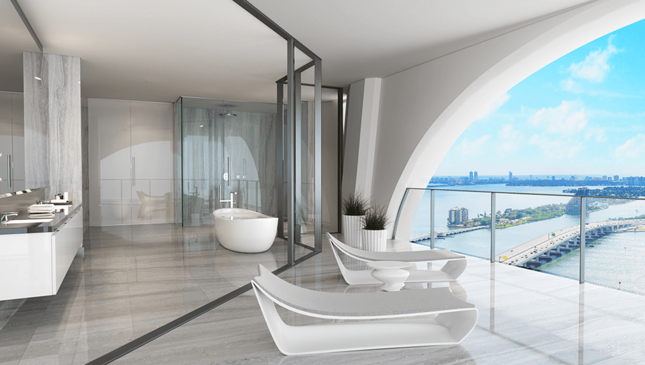 Su decoración es elegante y minimalista, con grandes ventanales que proporcionan mucha luz natural.