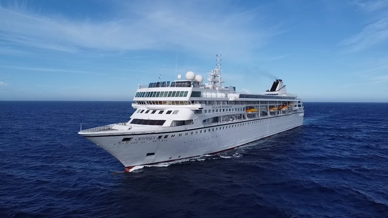 La empresa de cruceros que ofrece un viaje de hasta cuatro años para escapar de la presidencia de Trump