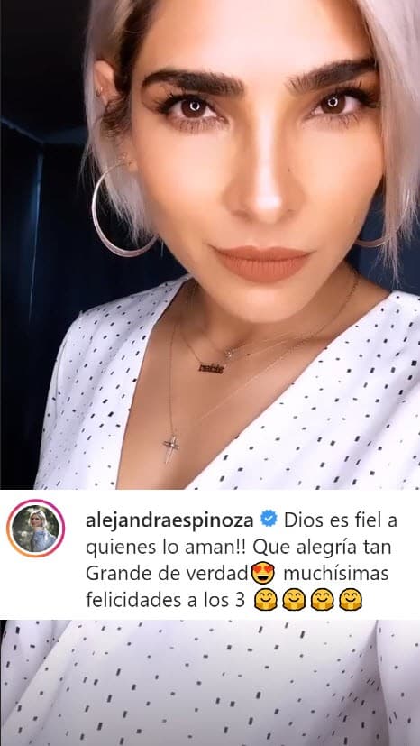 Después de dar la noticia recibió una ola de felicitaciones, entre ellas la de 
<b>Alejandra Espinoza</b>, quien se mostró muy emocionada porque su compañera se convertirá en madre.