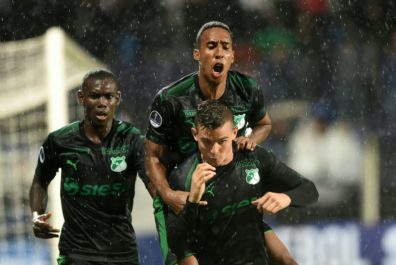 <b>Nicolás Benedetti </b>es, sin duda, la gran figura del Deportivo Cali en la parte ofensiva. Es un '10' con las características clásicas, aunque poco a poco ha ido aprendiendo su labor defensiva en el equipo Azucarero.