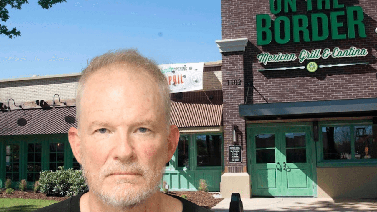 "Amo a la gente blanca": dejan calcomanías "racistas" en restaurantes mexicanos de Carolina del Norte