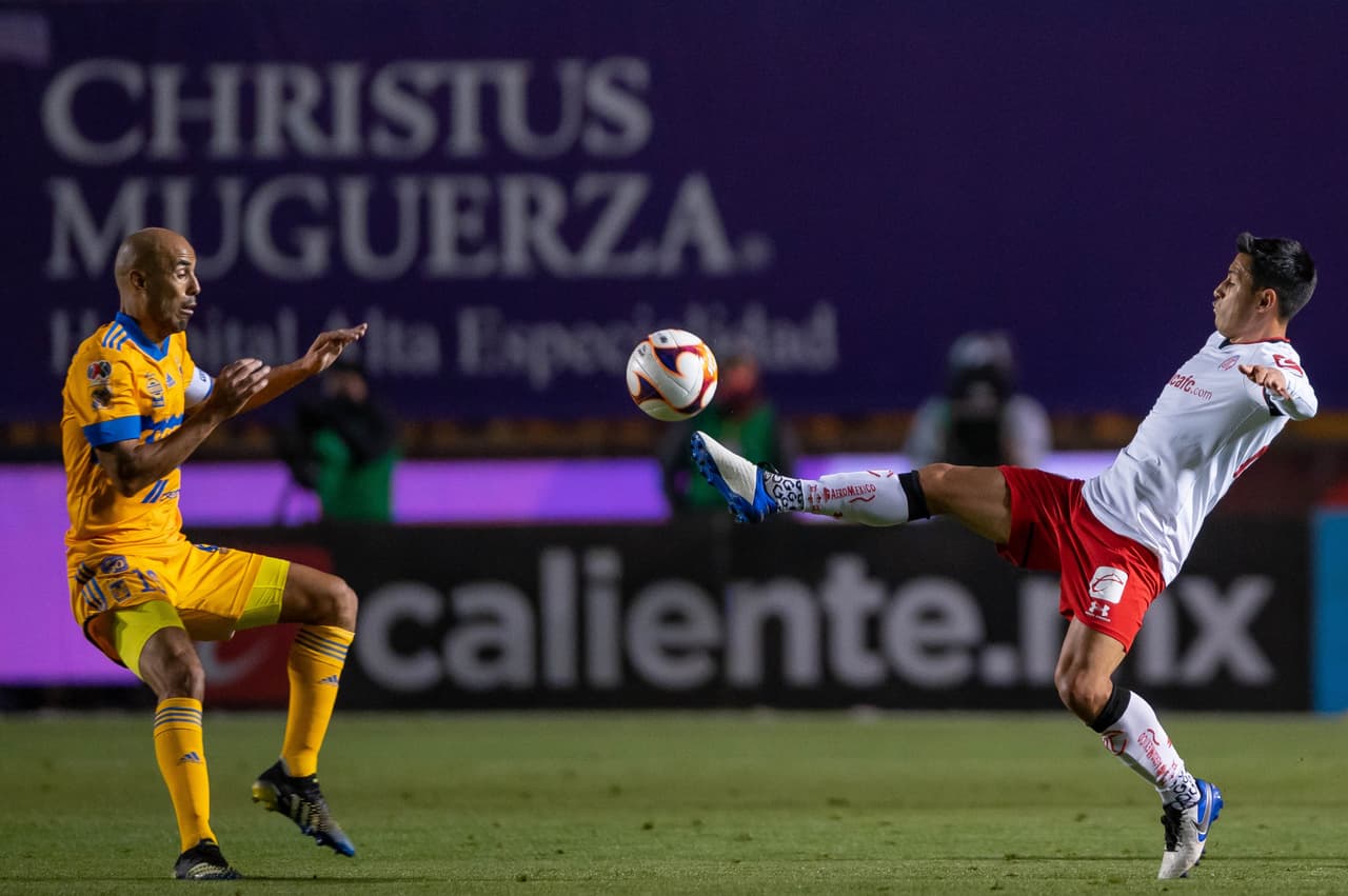 El goledor del torneo Alexis Canelo se encarga de anotar el gol que la da la victoria a Toluca 0-1 sobre Tigres. Los regios han conseguido cuatro de los últimos 12 puntos y los Diablos se suben a la segunda posición de la tabla de manera momentánea.