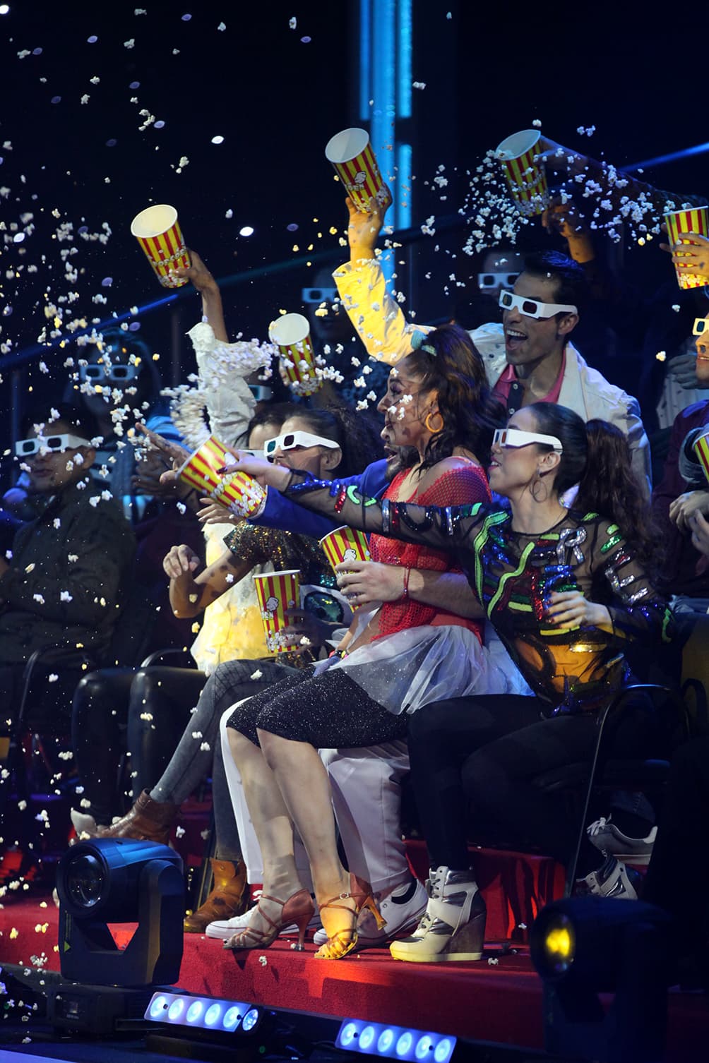 <a href="https://www.univision.com/shows/mira-quien-baila/paul-stanley-el-mejor-amigo" target="_blank">Paul Stanley</a> llegó a la séptima temporada con todo el apoyo de sus compañeros de Hoy, pero también bien vendado del pie, pues ha seguido con las molestias de la lesión que sufrió hace un par de semanas. En su último combate en contra de Rommel, el conductor llegó dispuesto a seguirle sacando brillo a la pista.