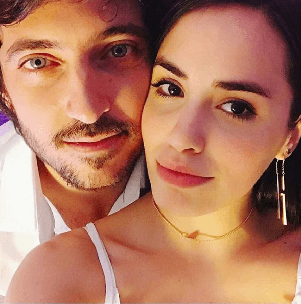 “Santi es mi amor absoluto… Me siento profundamente enamorada y él también, confío en que la vida la vamos a terminar juntos", había declarado en marzo pasado, en una entrevista que tuvo en el programa Agárrate Catalina de La Once Diez, Argentina.