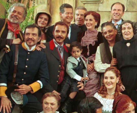 Hasta el momento no se han dado a conocer las causas del fallecimiento de Zarattini, quien también colaboró en 
<b>‘Amor real’</b>.