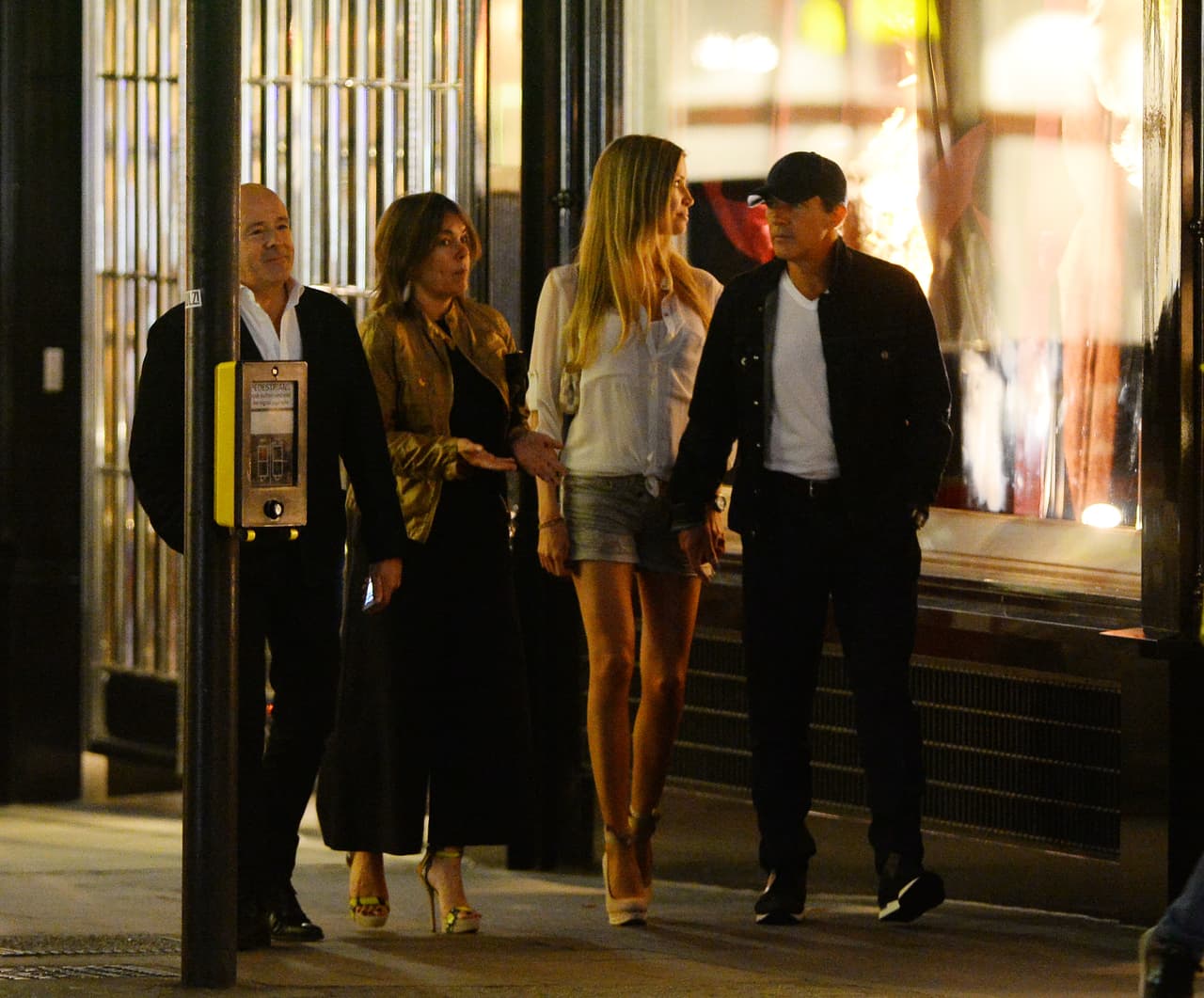 También fijaron su atención en una tienda muy exclusiva de artículos para el hogar.