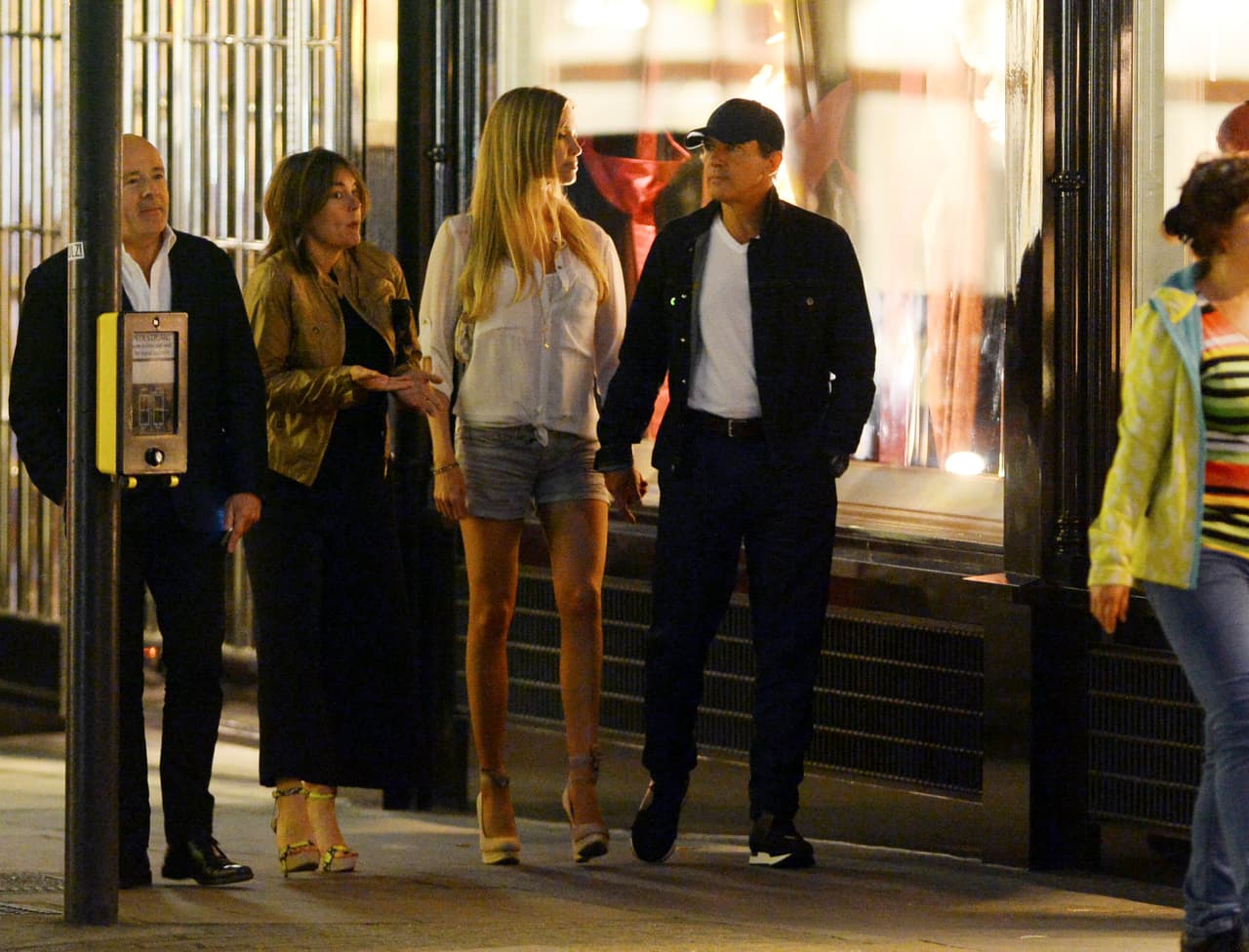 Esta vez los captaron haciendo unas compras nocturnas.