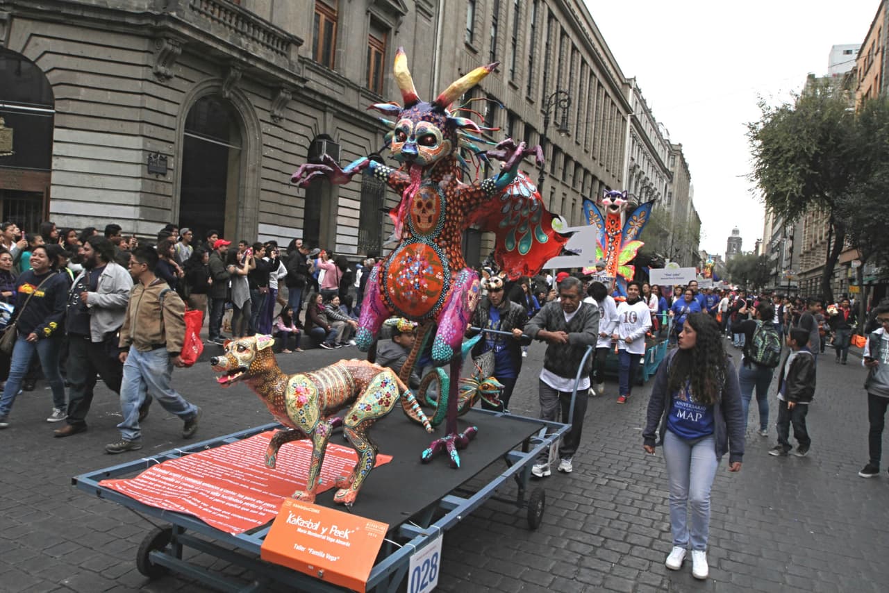 7. El recorrido comenzó en el Zócalo de la capital mexicana.