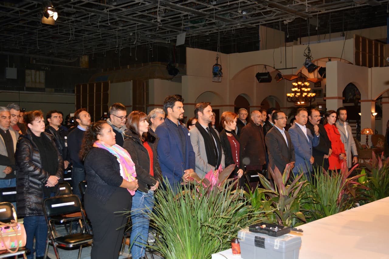El evento se llevó a cabo en el foro de grabaciones de la telenovela.