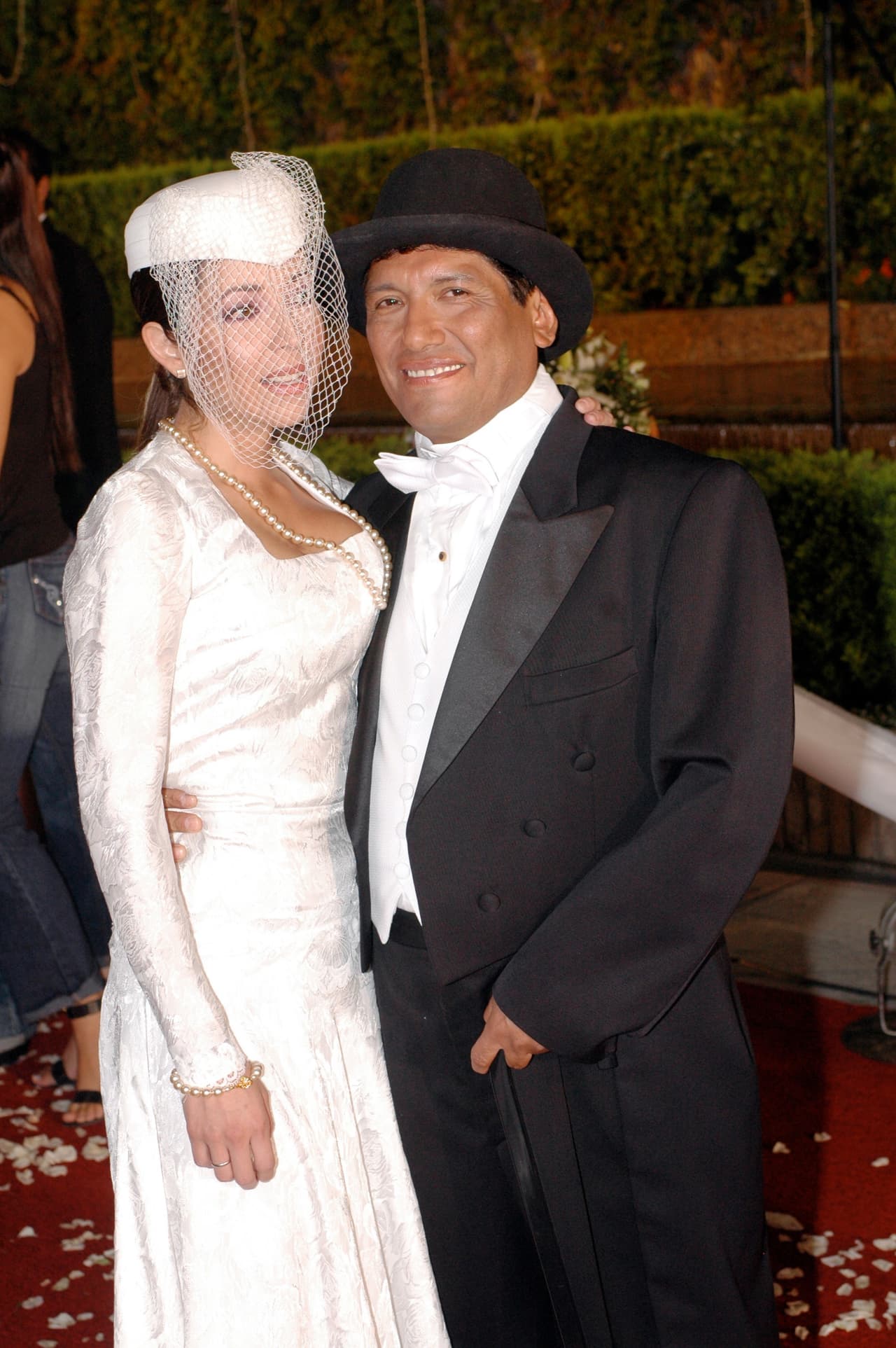 Mientras Niurka y Bobby se separaban en mayo de 2006, Juan Osorio unió su vida a la de Emireth Rivera en agosto de 2006.