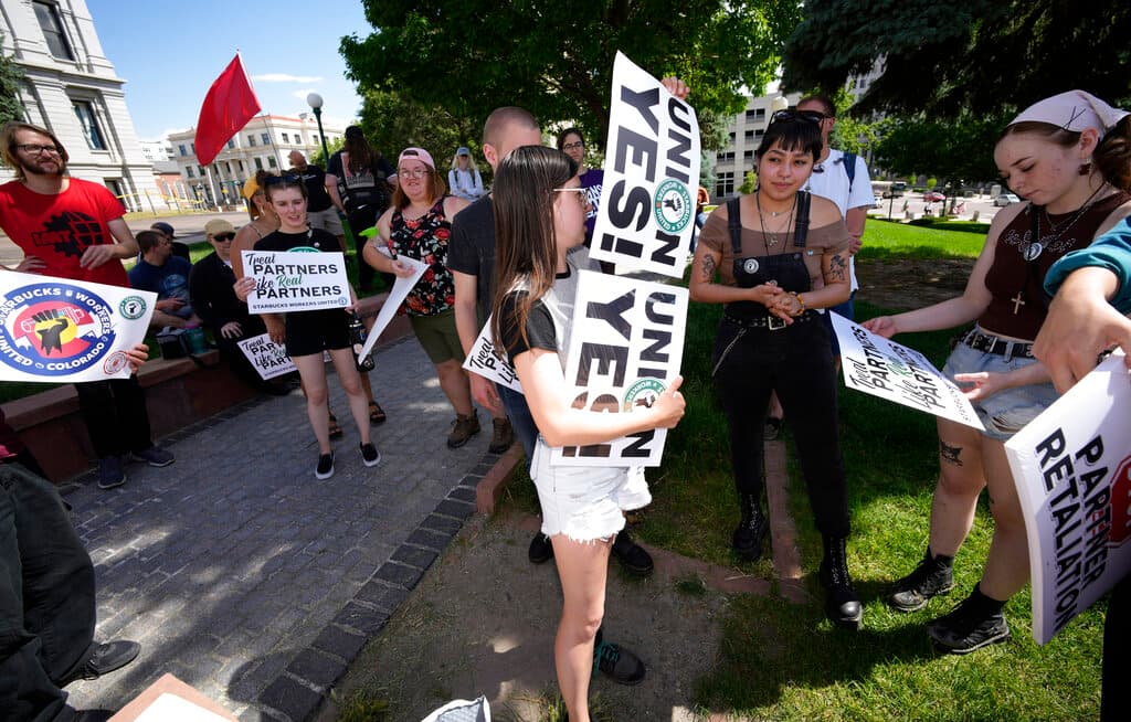 El movimiento laboral por la sindicalización asegura que los trabajadores demandan mayor protección, seguridad sanitaria y ajustes salariales.