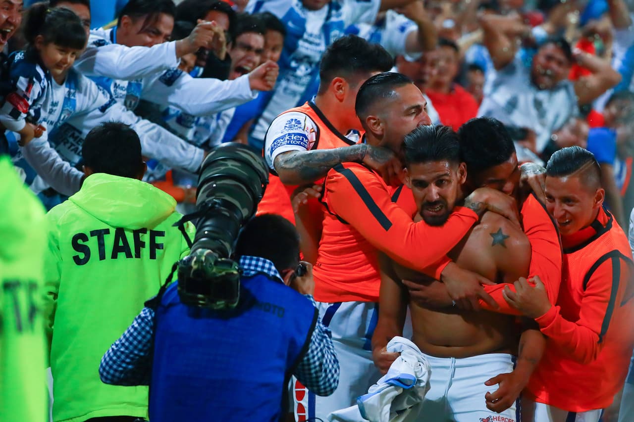 Un gol de Franco Jara al minuto 37 del segundo tiempo rompió la paridad para que los 'Tuzos' se impusieran, en medio de la euforia.