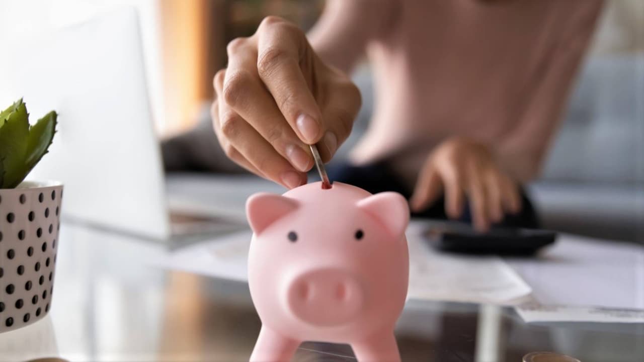 Los mejores 'side hustles' que te ayudarán a tener un ingreso extra para Navidad