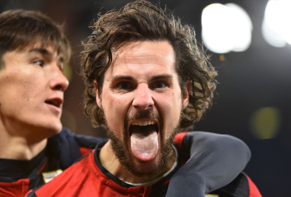 Genoa despachó en el Luigi Ferraris 2-0 al Bolonia.