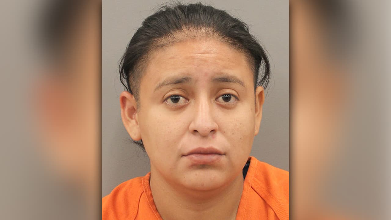 La acusan de causar un accidente mortal al noreste de Houston mientras manejaba intoxicada