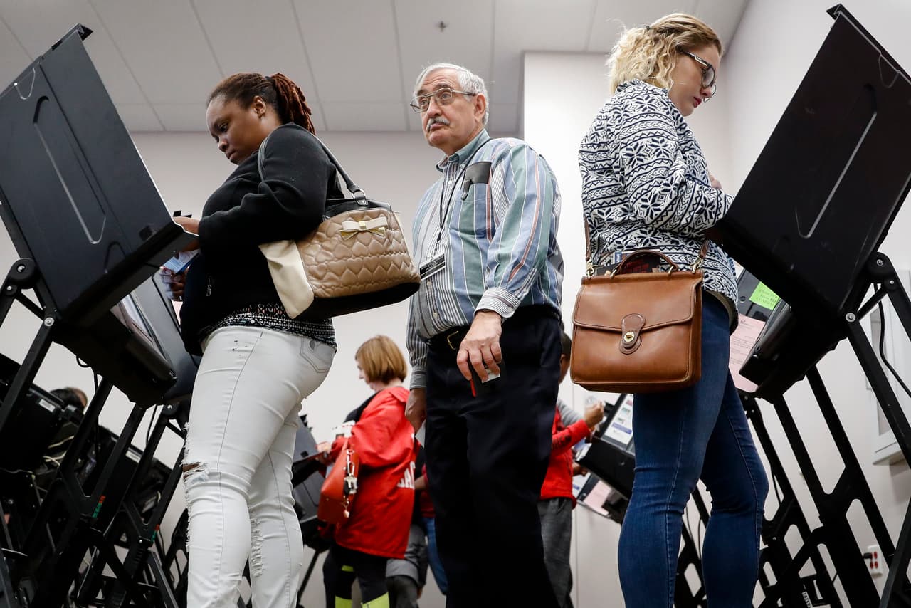 Más de una decena de estados tiene iniciativas de política educativa en las papeletas estatales.