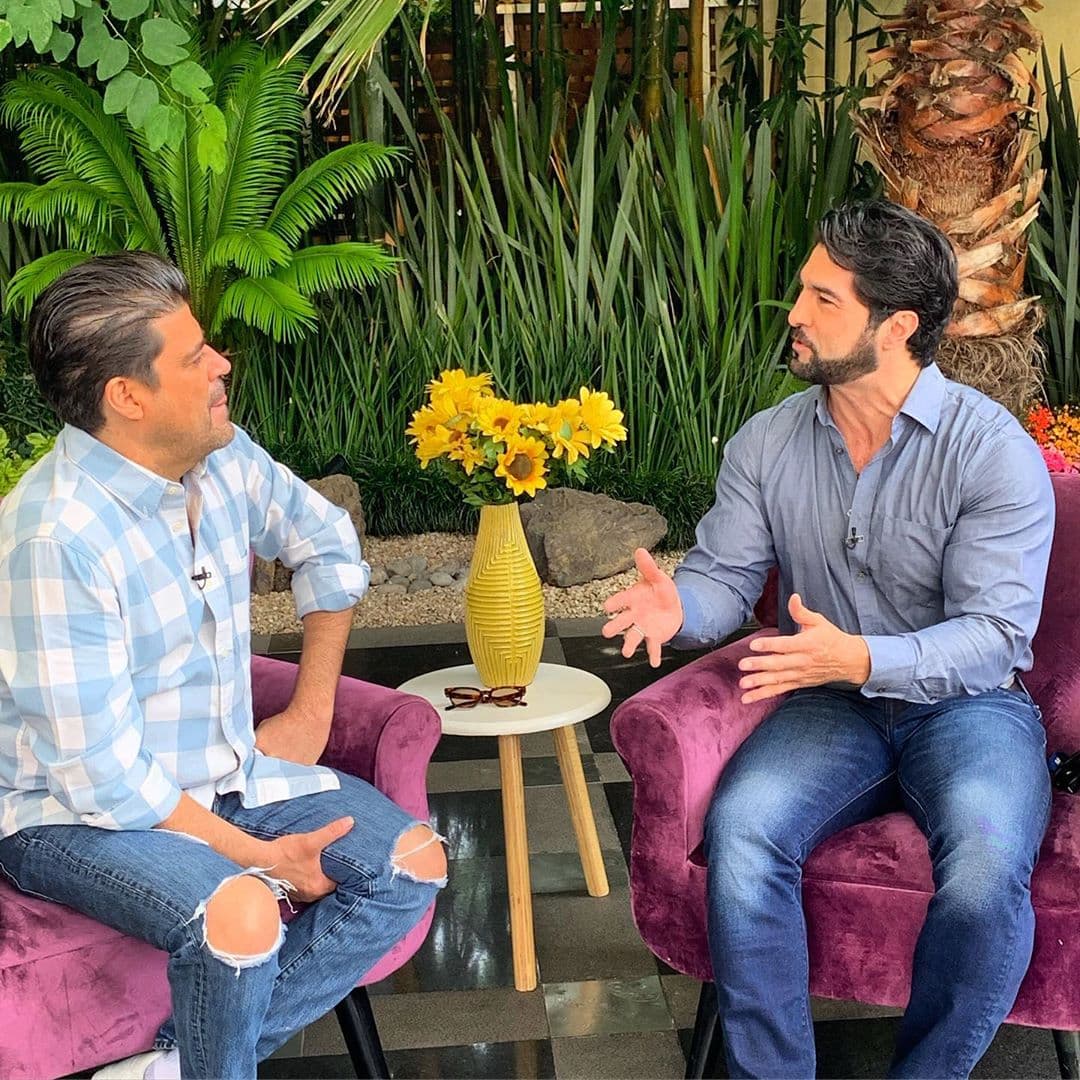 El actor detalló al programa Hoy que no sabía que la cantante contraería matrimonio y gracias a que iba a recoger a la hija que tienen en común, fue como finalmente supo la noticia.