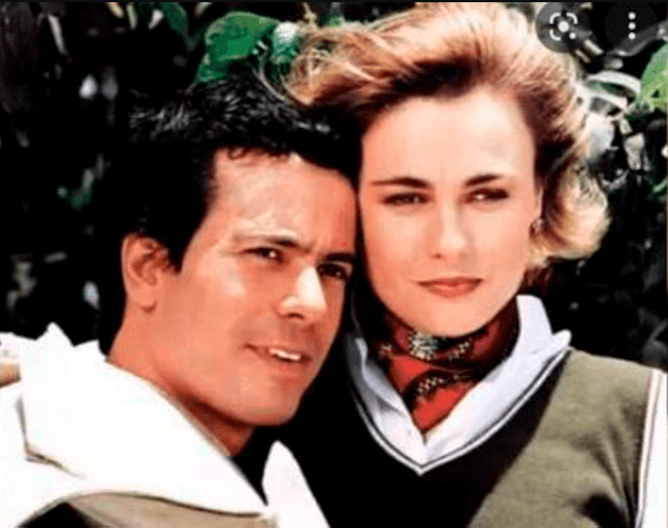 También habló de su pareja protagónica en 'Natacha': "
<b>Maricarmen Regueiro </b>era un sol, una actriz increíble, ella se retiró de la actuación".
<br>